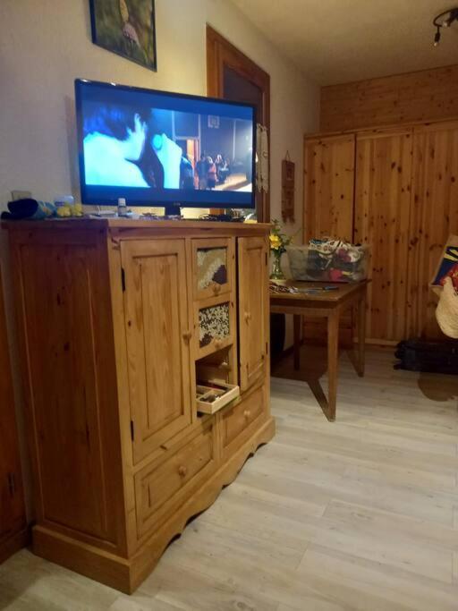 L'Appartement Les Bossons En Lisiere De Foret Dans Le Chalet Genepi Arêches Buitenkant foto